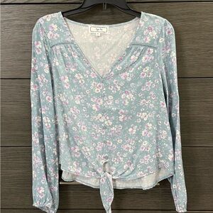 Soft Blue Floral Tie-Front V-Neck Long Sleeve Top
